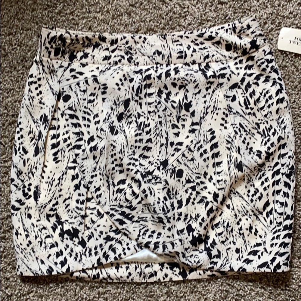 Forever 21 skirt